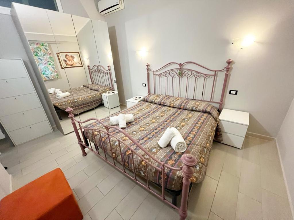 Apartment Taormina Center, Via Celestino Penna 6 Eksteriør bilde